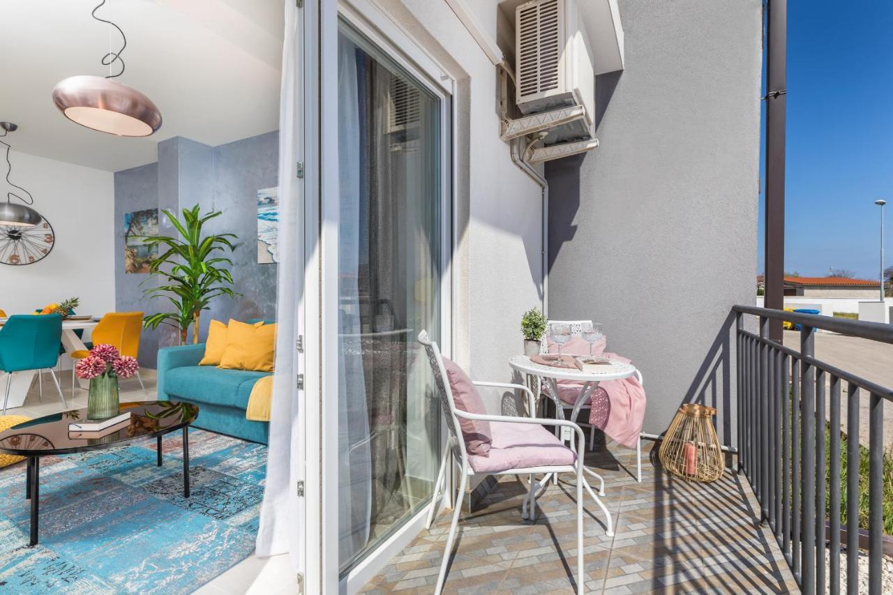 Apartment Mila Fazana Bagian luar foto